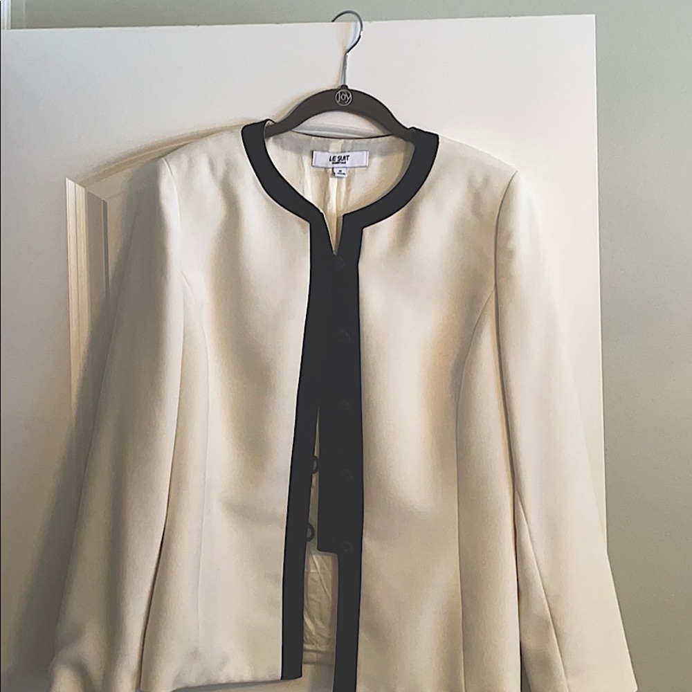 Size 12 Off white dressy jacket